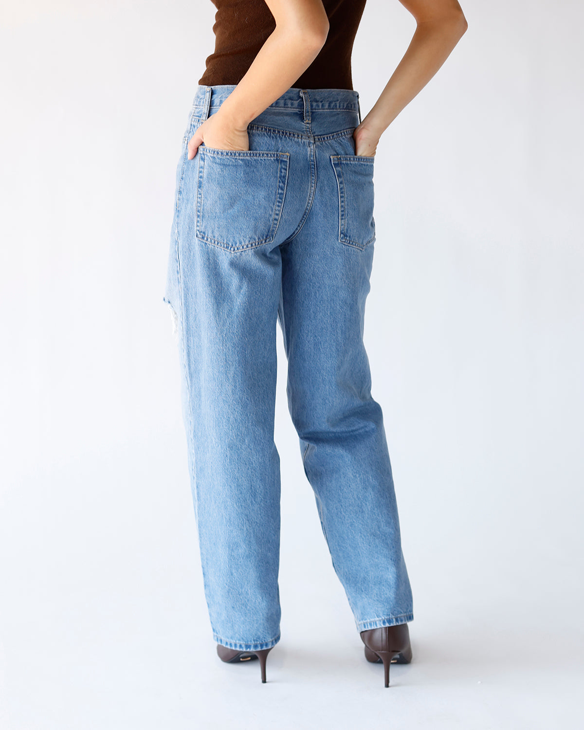 THE ALL-DAY BAGGY DAD JEAN