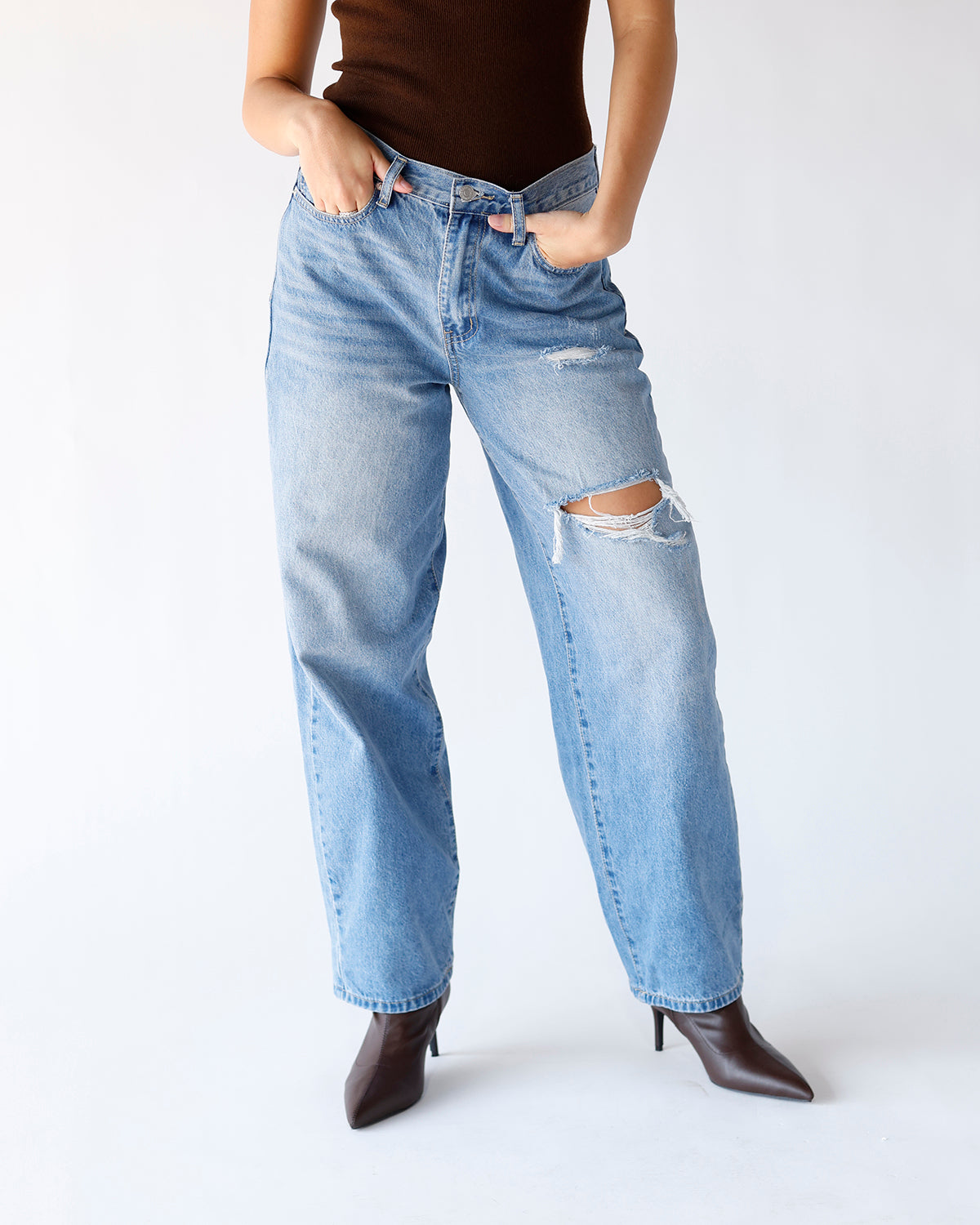 THE ALL-DAY BAGGY DAD JEAN