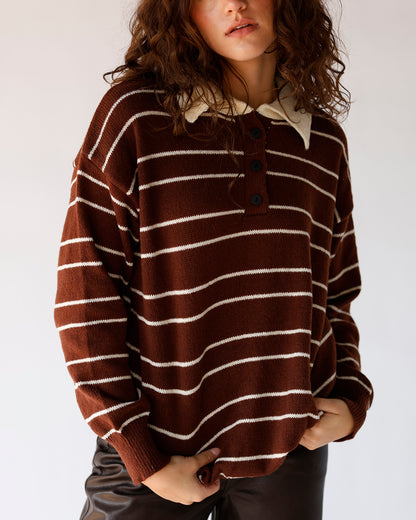 STORMY SKIES RUGBY POLO SWEATER X CHOCOLATE