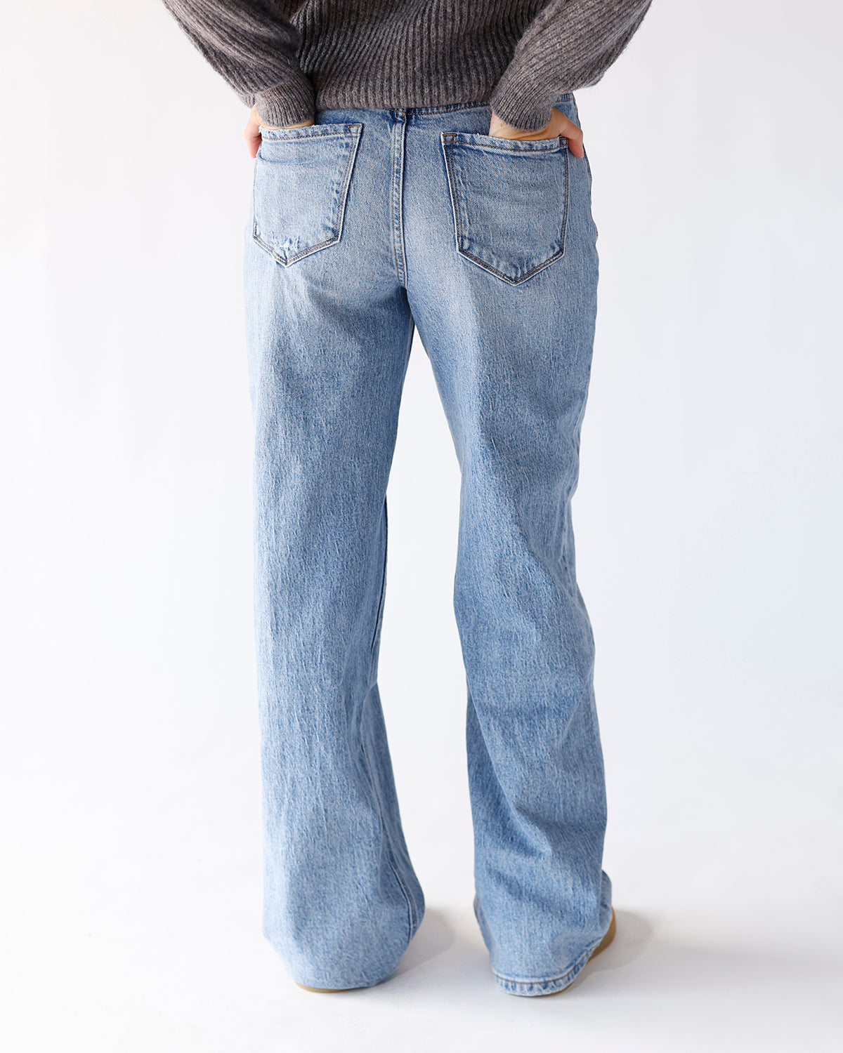 VERVET CLARE 90S SUPER HIGH RISE WIDE JEANS X LEAPING WATERS