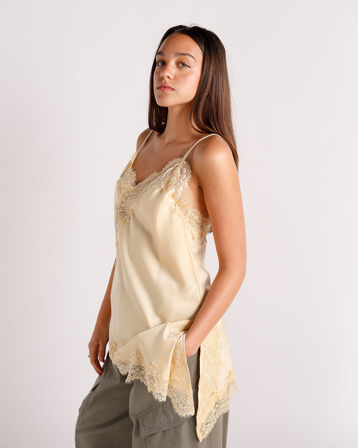 DREAMY DRAPE LACE TOP X YELLOW