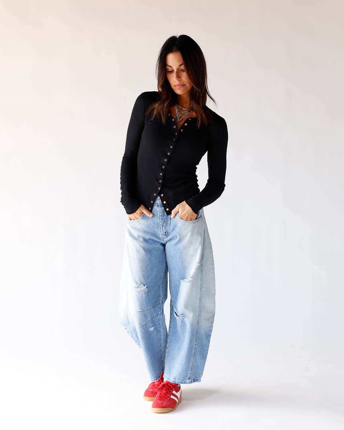 THE WEEKENDER BARREL JEAN