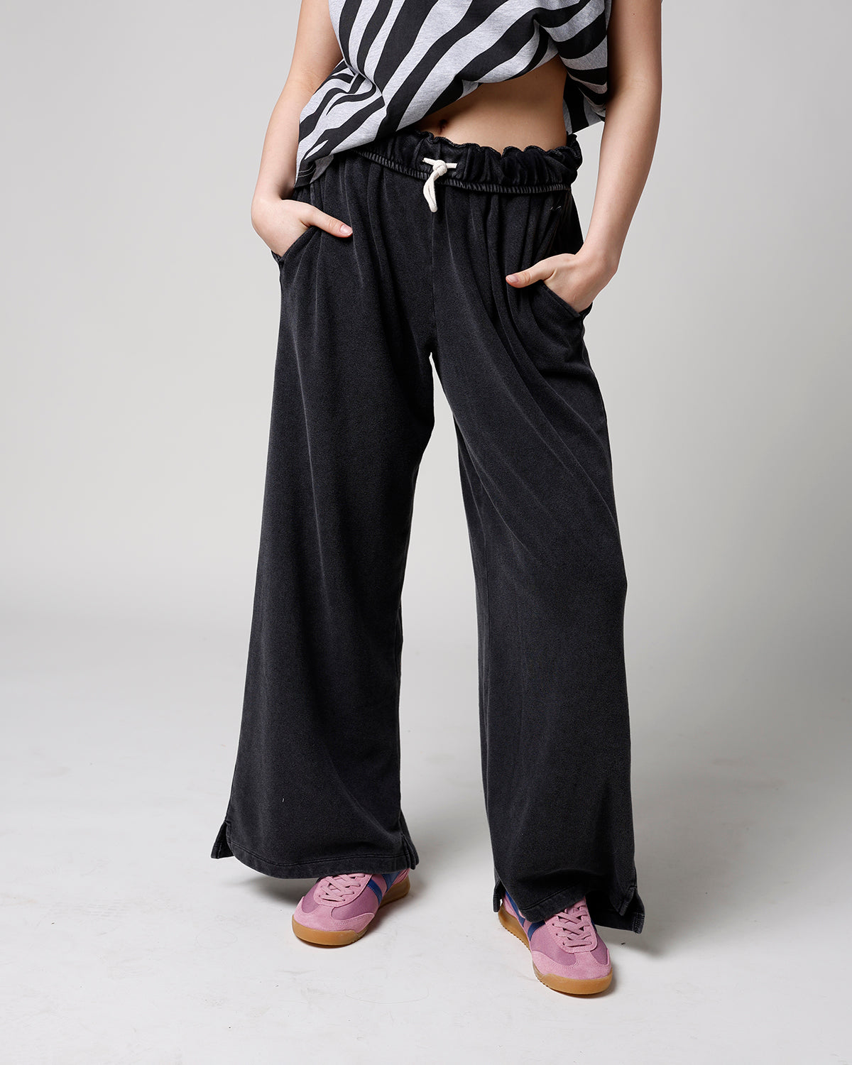 RAVEN FOLD-OVER WAIST WIDE LEG SWEATPANTS