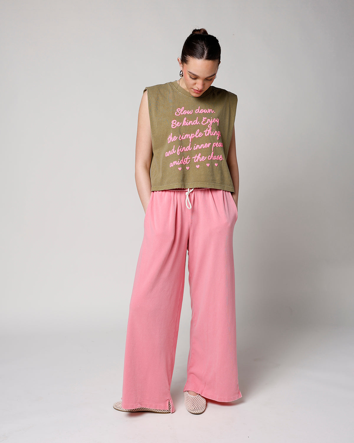 EVERYDAY REMINDERS MUSCLE TEE