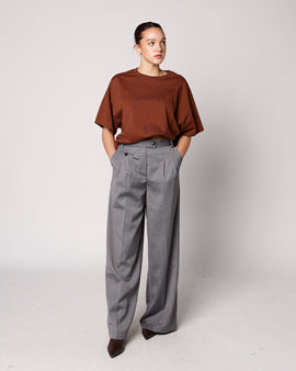 chic trouser holiday pants trousers business pants wide leg dress pants holiday outfit inspo 