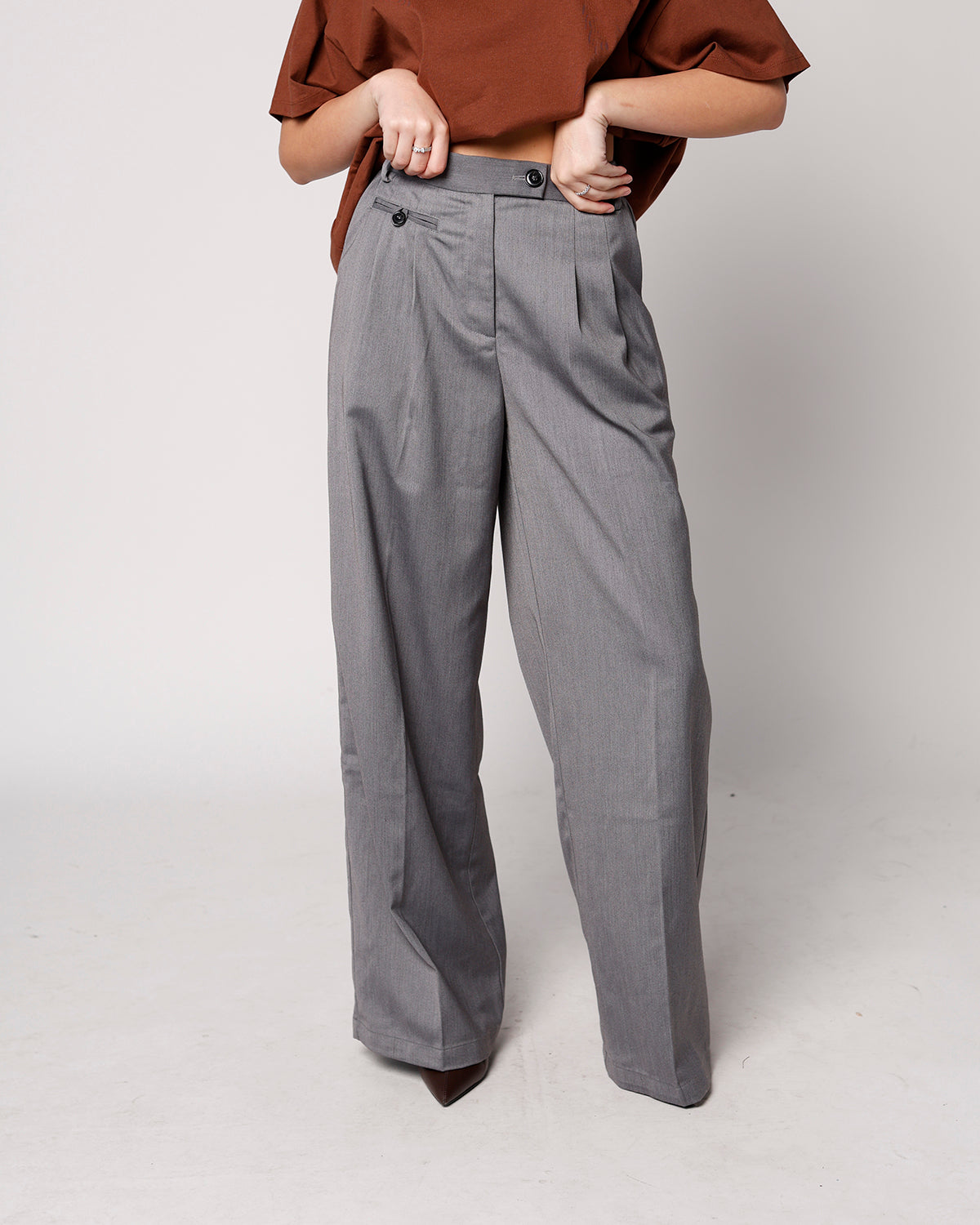 FRNCH HIBISCUS PANTS IN GREY