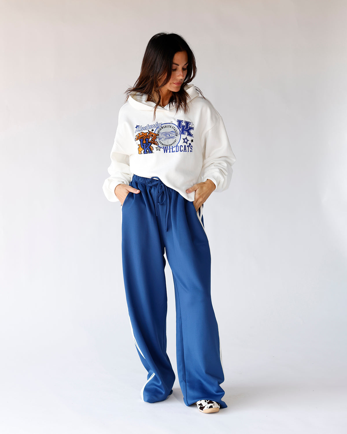 KENTUCKY VARSITY CROP HOODIE