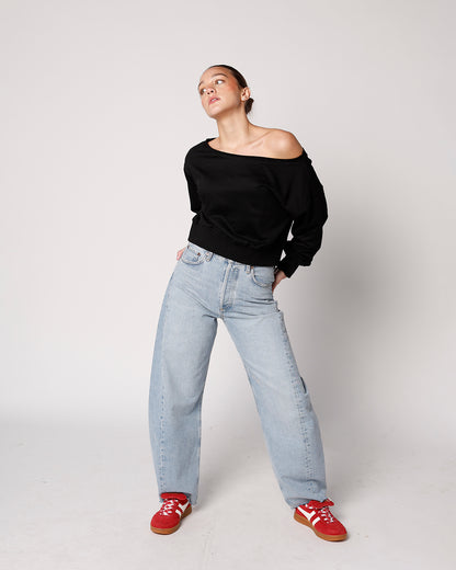 FIRESIDE OFF THE SHOULDER SWEATSHIRT X BLACK