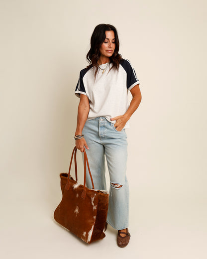 SIDELINE TEE