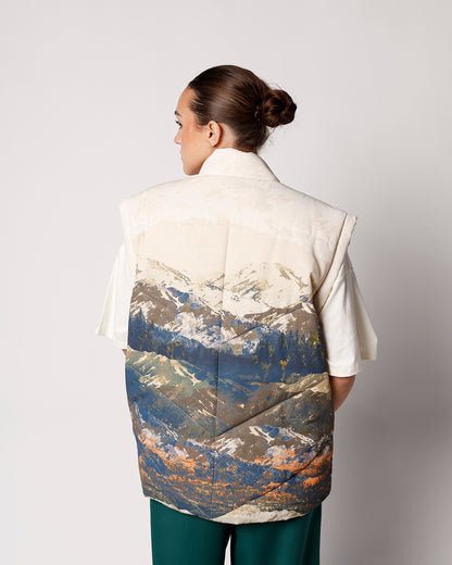 PEAK DREAMS PUFFER VEST