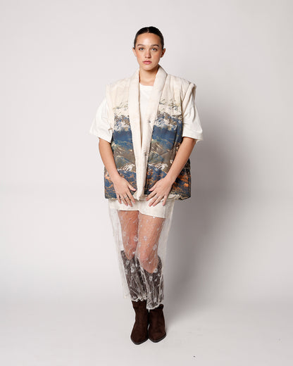 PEAK DREAMS PUFFER VEST