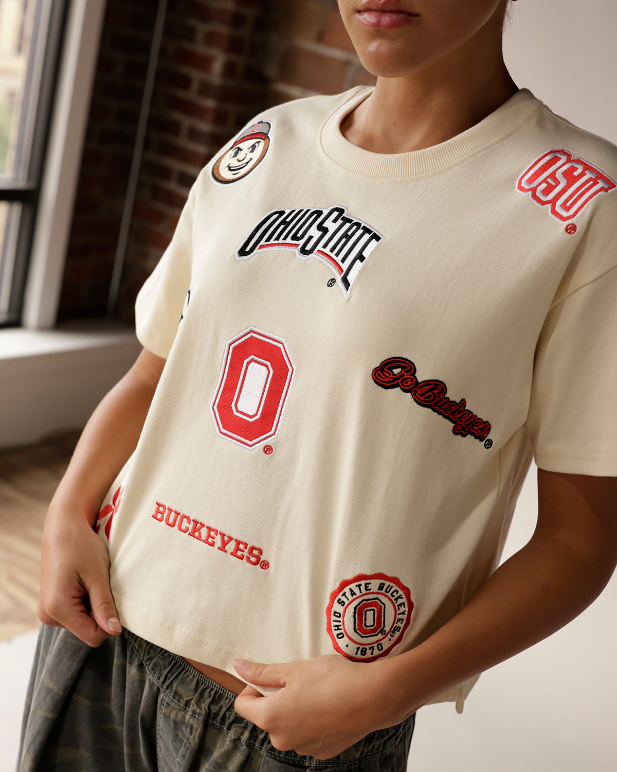 OSU FAN STICKER TEE