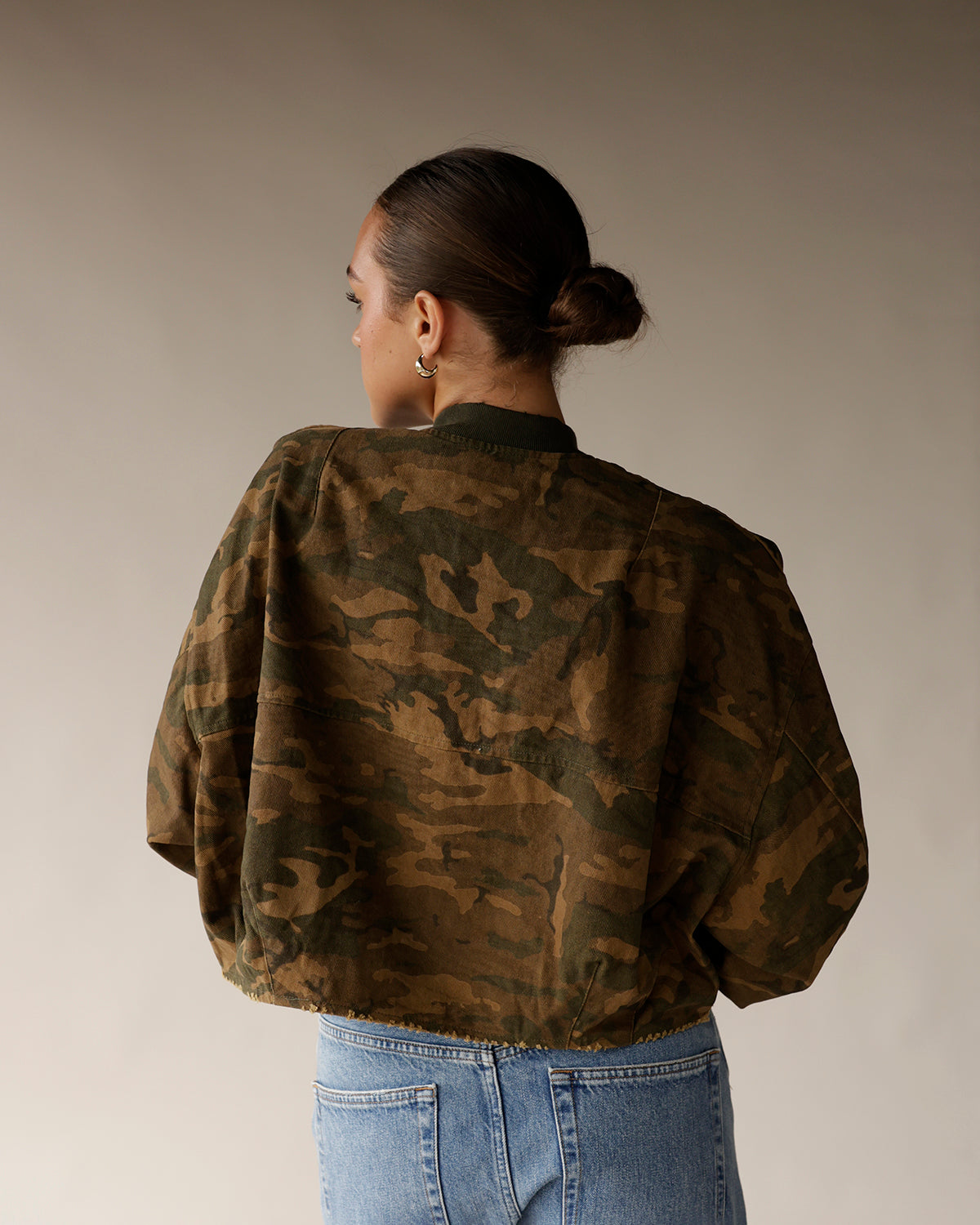 DUTY CALLS CAMO CROPPED JACKET