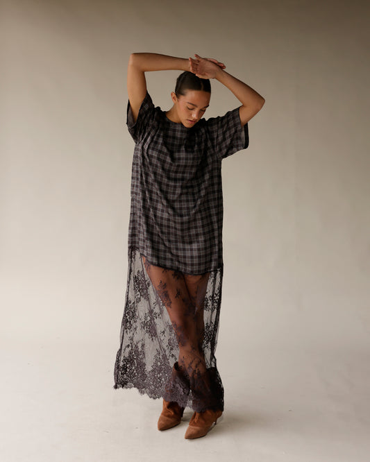 lace plaid dress, holiday outfit inspo easy holiday dress, perfect fall dress, plaid dress, lace dress 