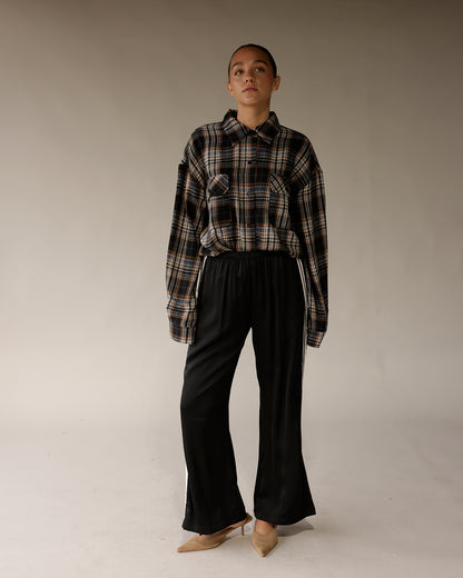 STAY IN YOUR LANE TRACK PANTS X BLACK