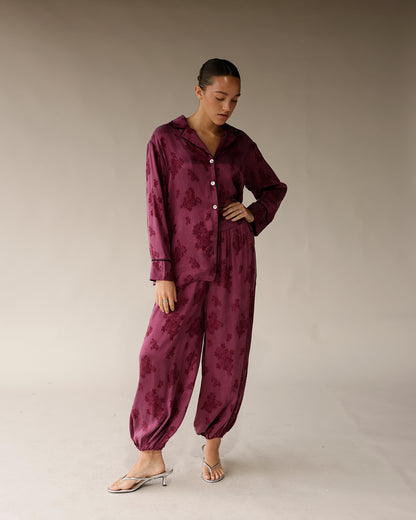 BERRY FLORAL SILK BALLOON PANTS
