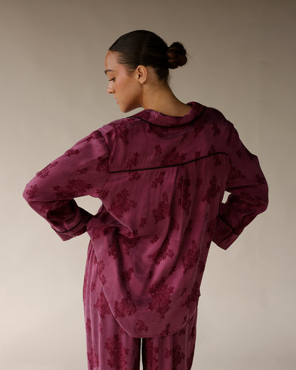 BERRY FLORAL SILK BUTTON UP