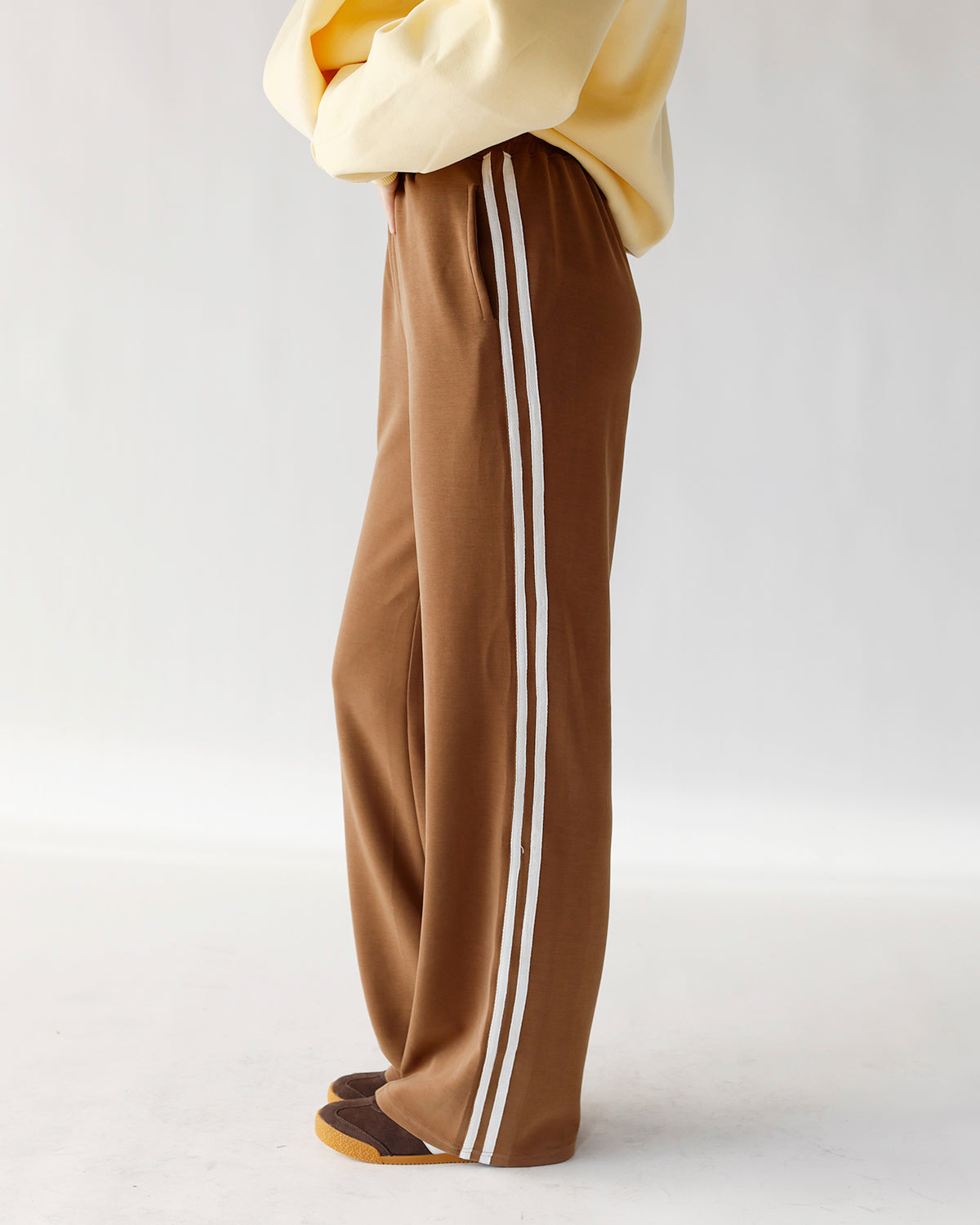 HIP LIKE BUTTA TRACK PANT X BROWN