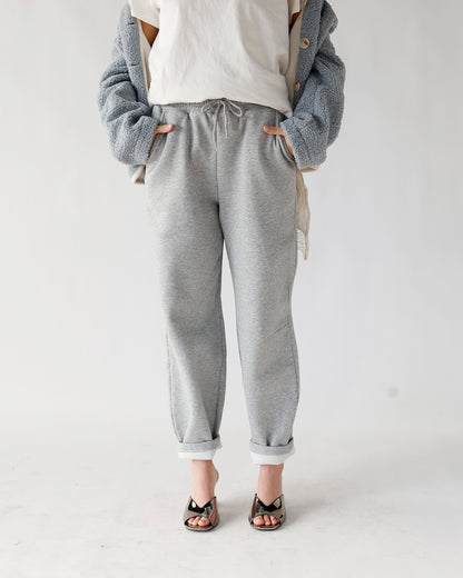 grey sweatpants joggers comfy everyday sweats barrell joggers 