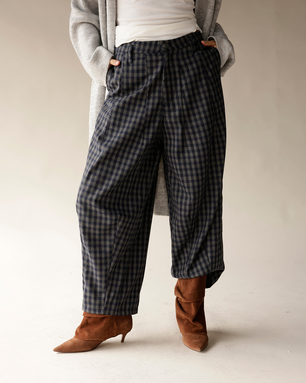 NYC FALL IN LOVE GINGHAM PANTS