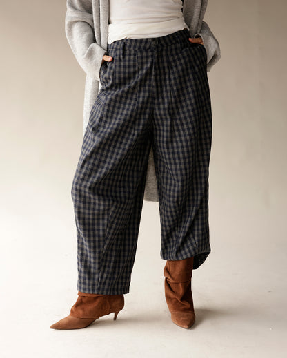 NYC FALL IN LOVE GINGHAM PANTS