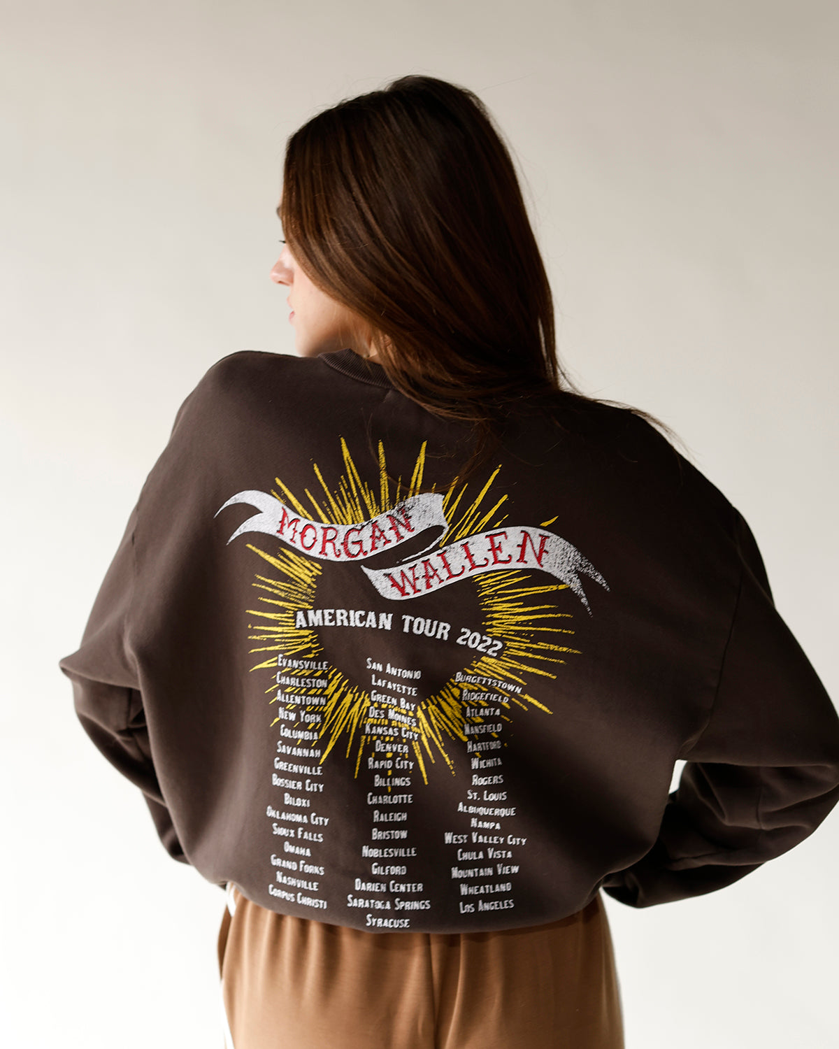 DAYDREAMER MORGAN WALLEN CLASSIC EAGLE OVERSIZED CREW SWEATSHIRT