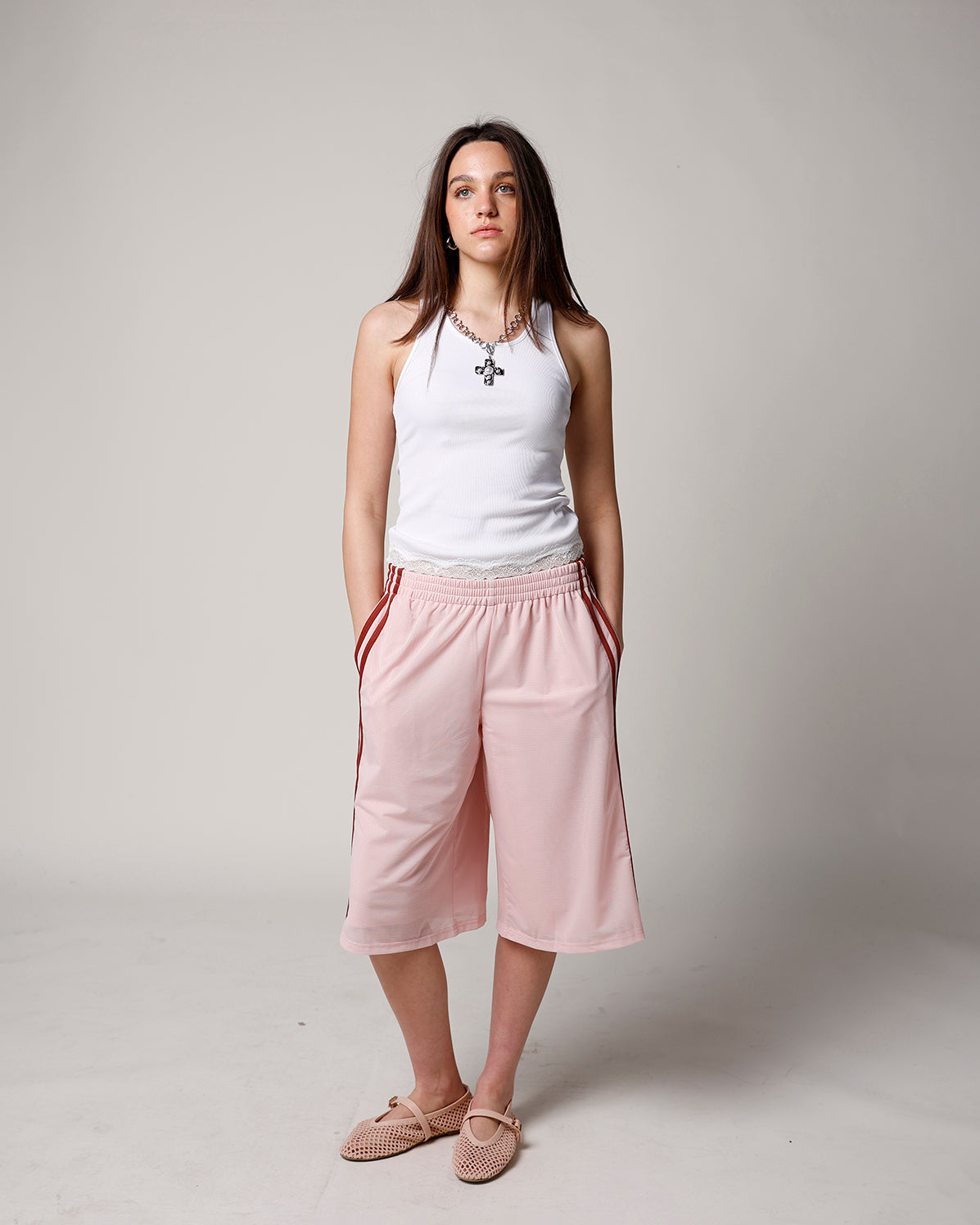 BLUSH LONGLINE MESH TRACK SHORT