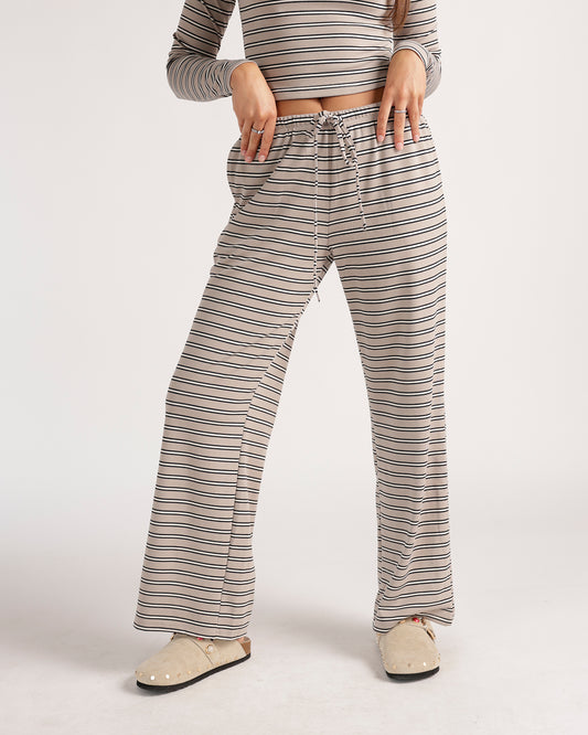 GRAY SKIES LOUNGE PANTS