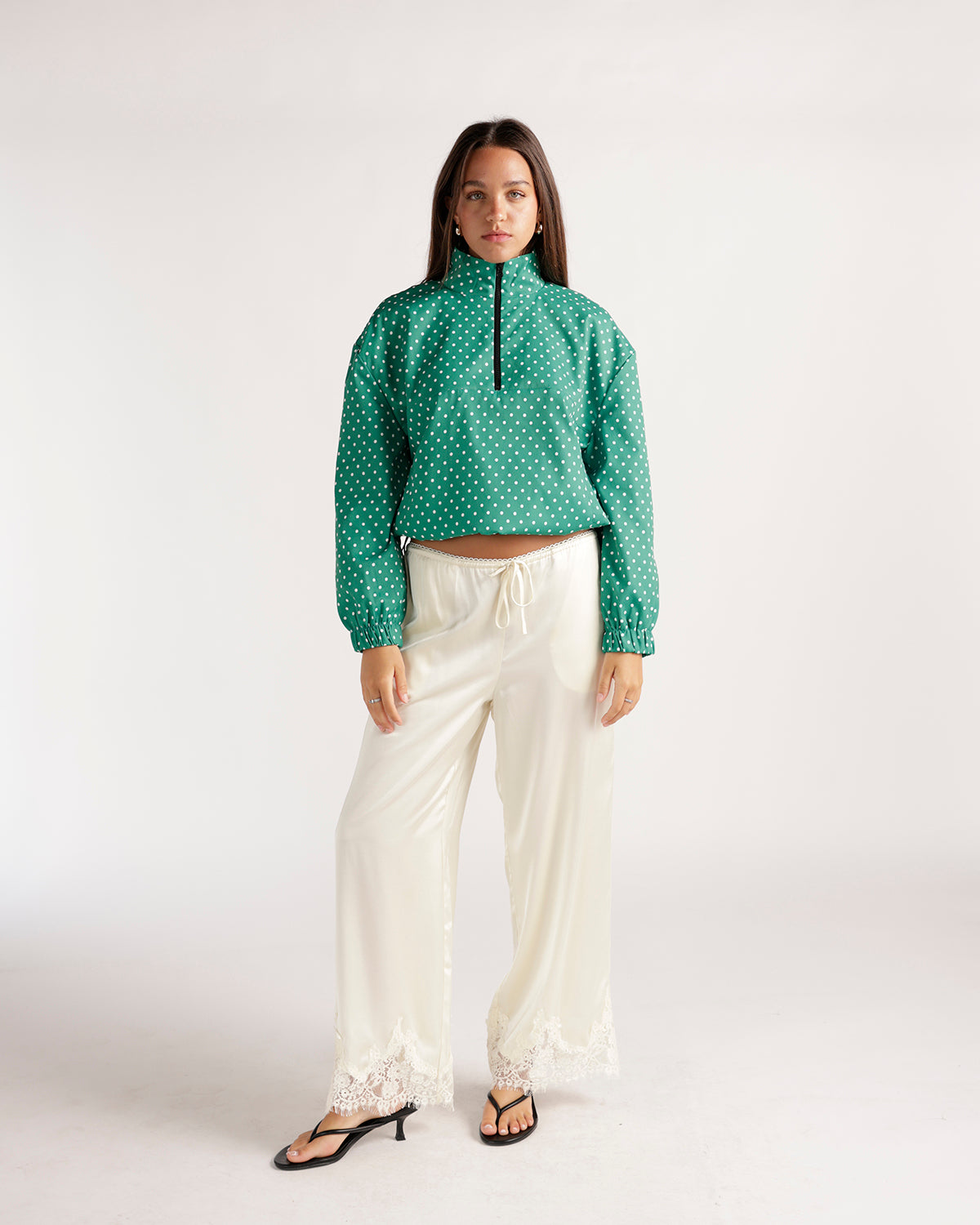 SIDELINE CHIC PULLOVER