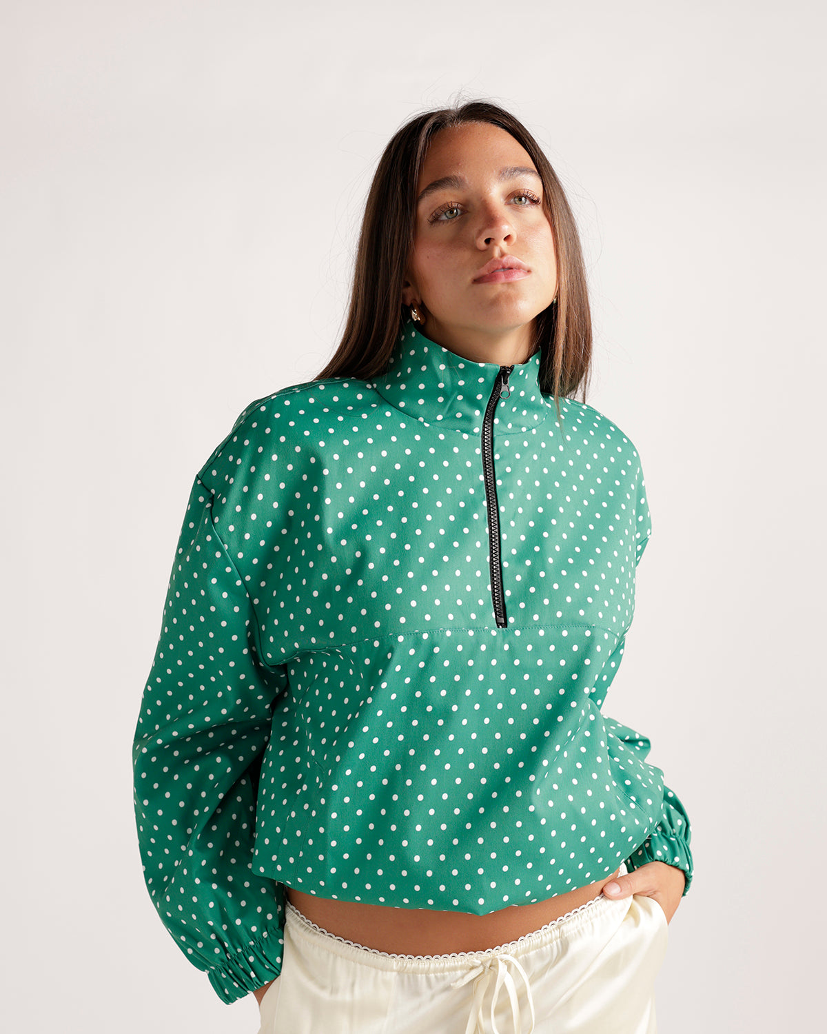 SIDELINE CHIC PULLOVER