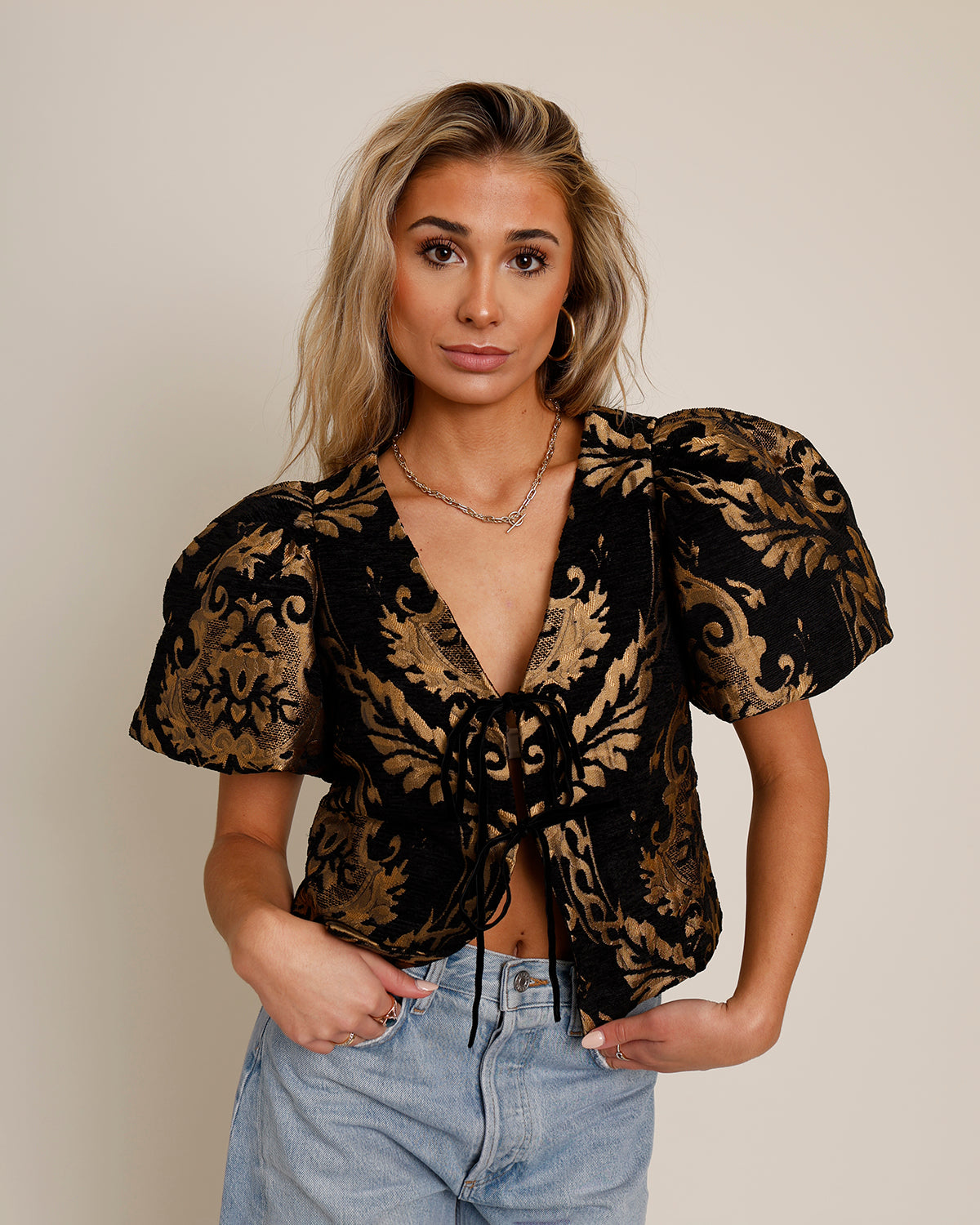 AMANDA PUFF SLEEVE TOP