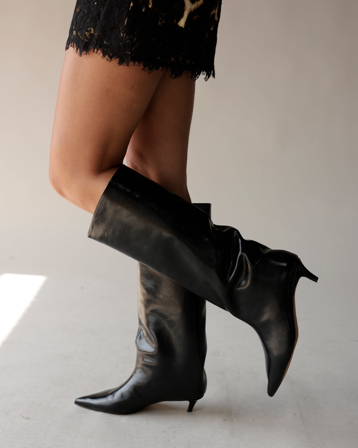 Steve Madden boots, classic fall boots black leather boots knee high boots sexy boots 