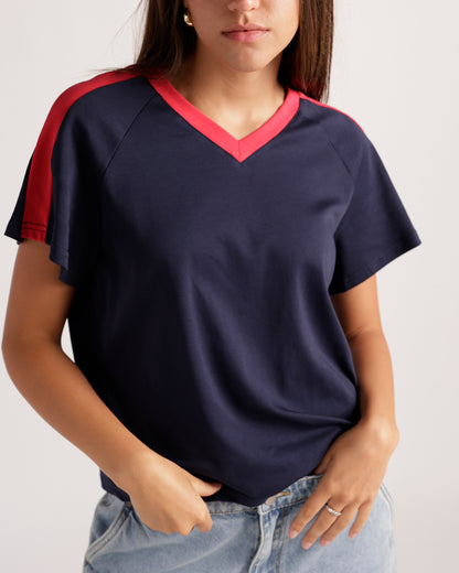 VARSITY VIBES TEE X NAVY