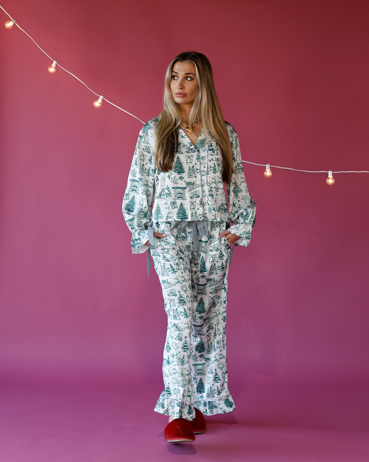 HOLLY JOLLY PAJAMA SET