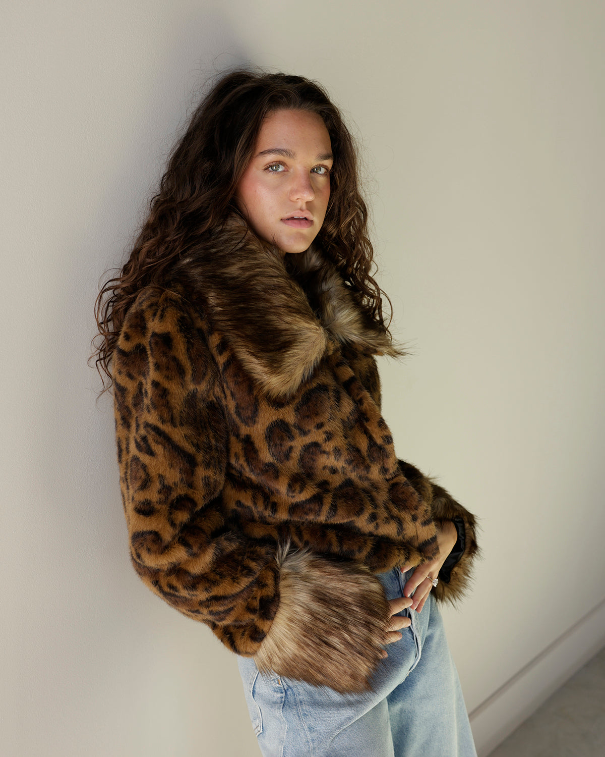 MOB WIFE LEOPARD FUR COAT