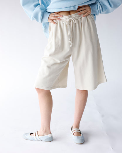 READY TO UNWIND SWEATSHORTS X ALPACA