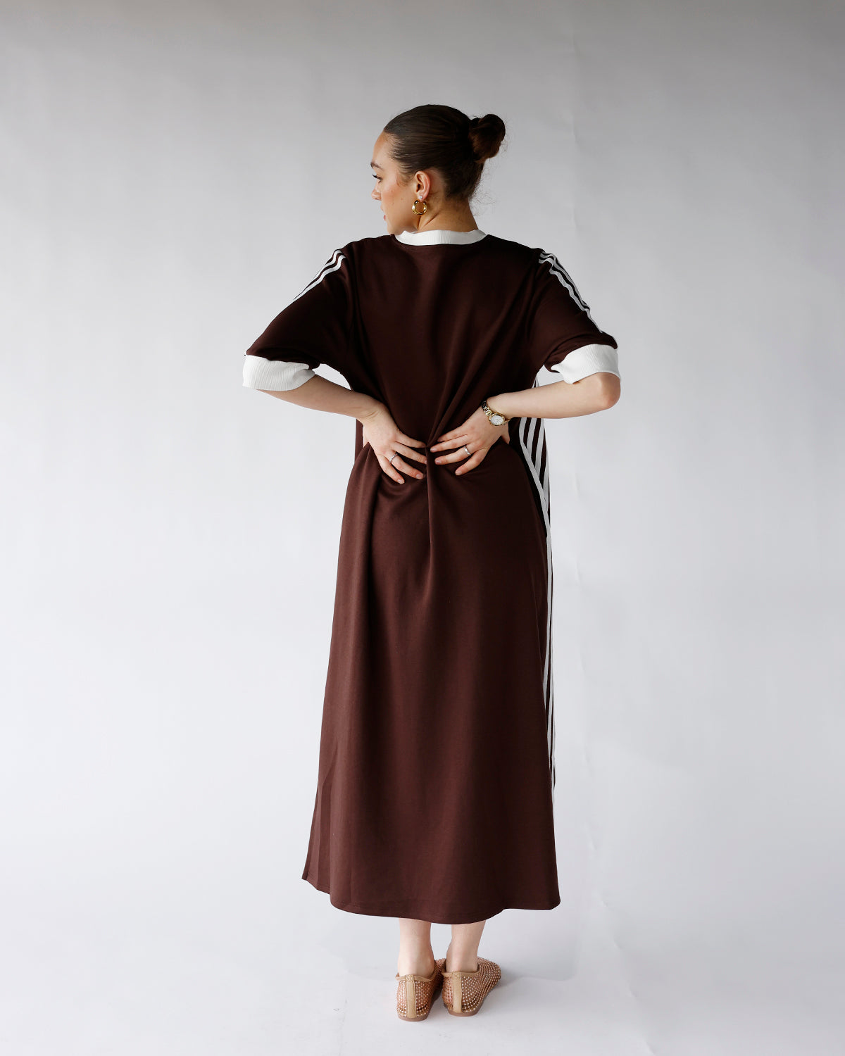 HIP STYLED VARSITY TRACK DRESS X CHOCOLATE BROWN