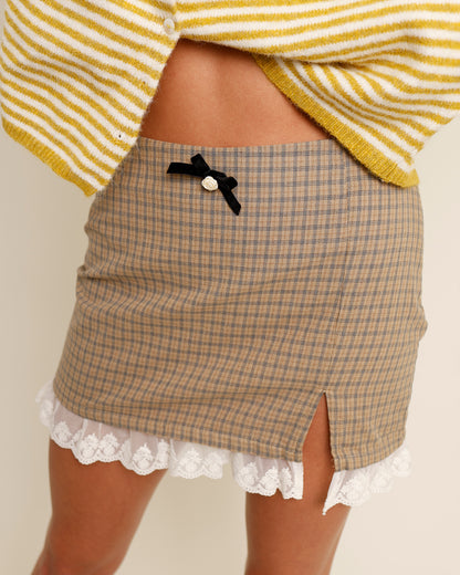 gingham print lace rimmed skirt 