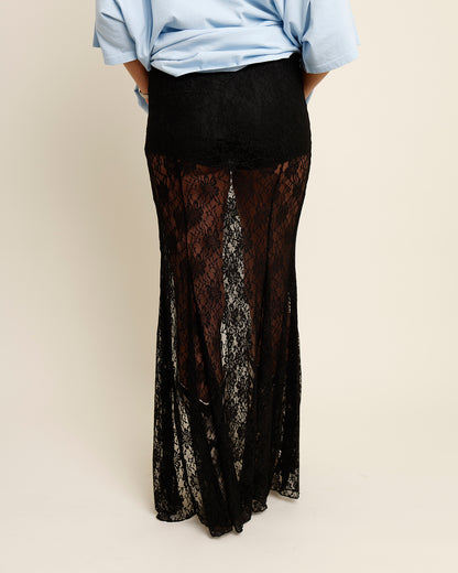 MAINSTAGE MUSE LACE SKIRT X BLACK