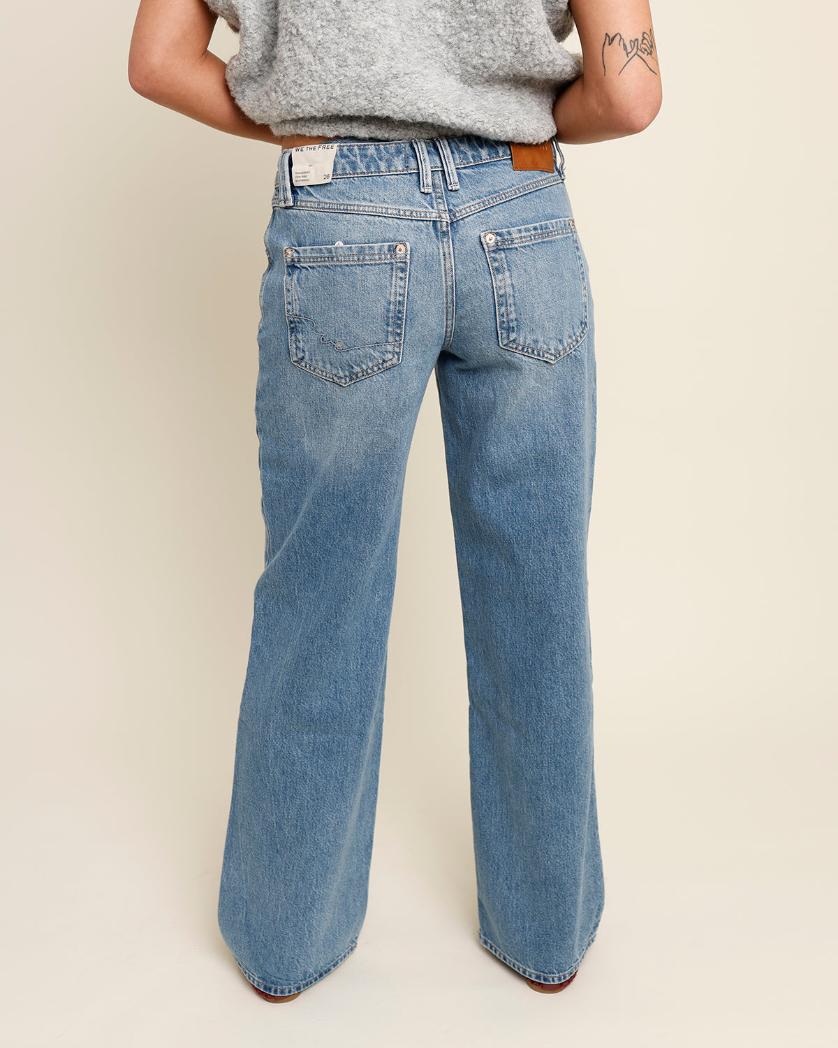 FREE PEOPLE TENNESSEE LOW-RISE BOYFRIEND JEANS IN COWBOY ROMANCE