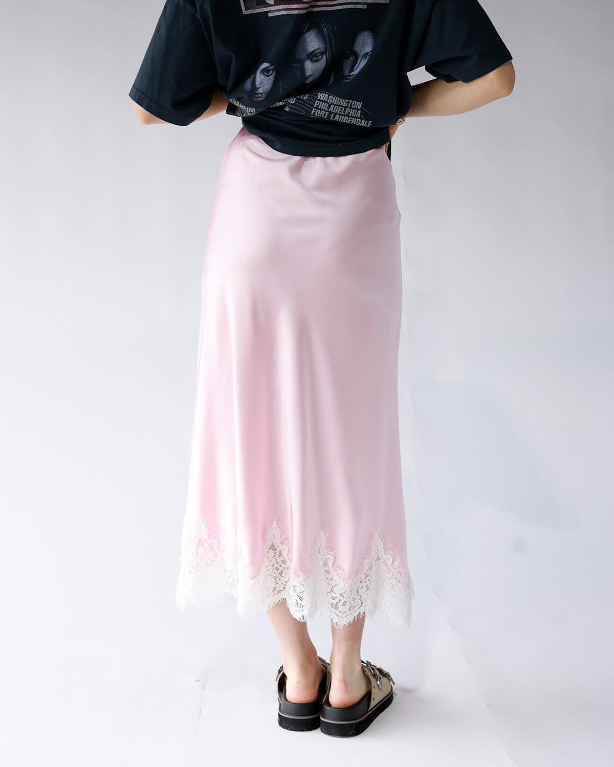 BLUSH LACE TRIM MIDI SKIRT