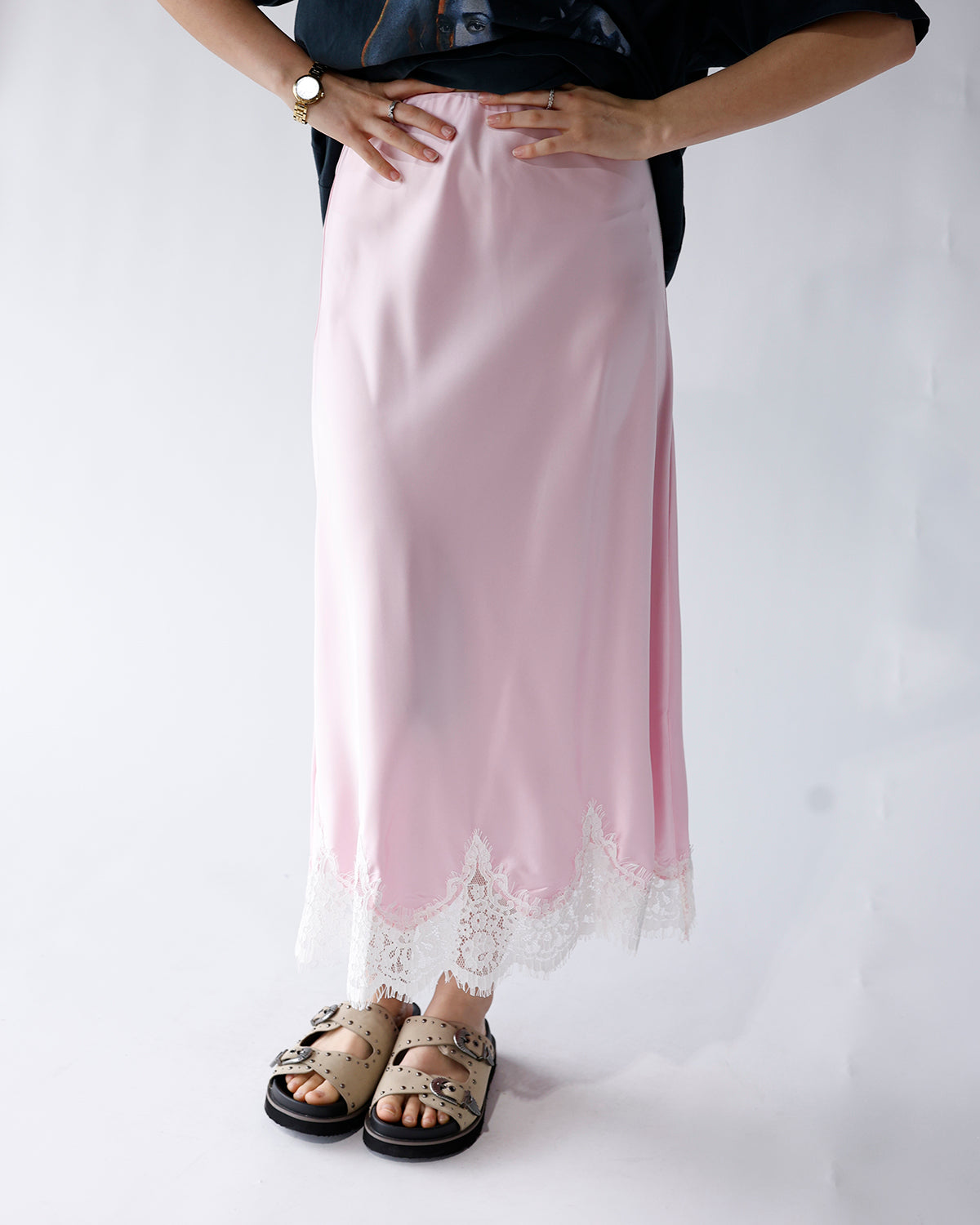 light pink midi skirt with white lace trim detail light pink elastic waist midi skirt