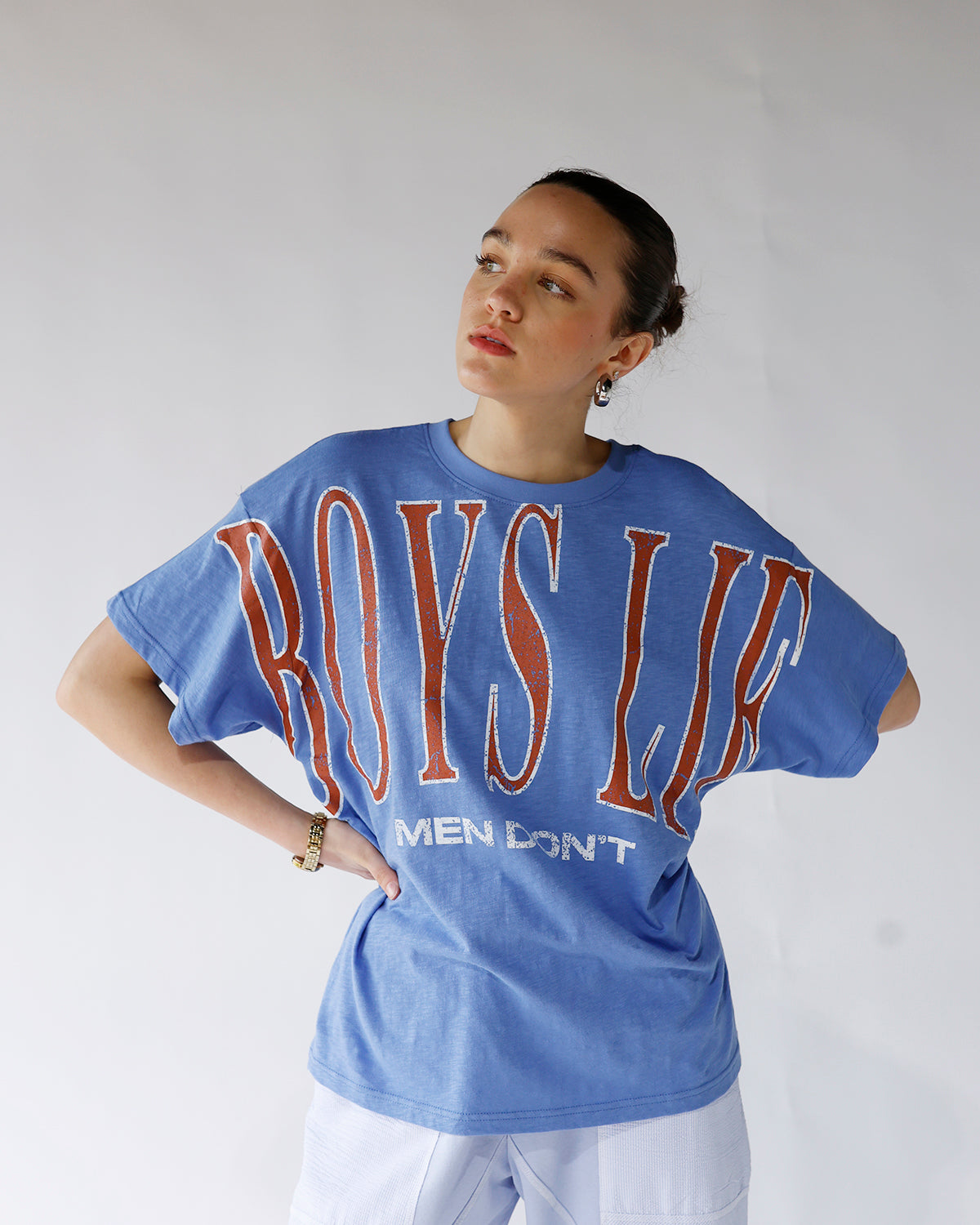 boys lie blue and red graphic tee women’s graphic short sleeve tee