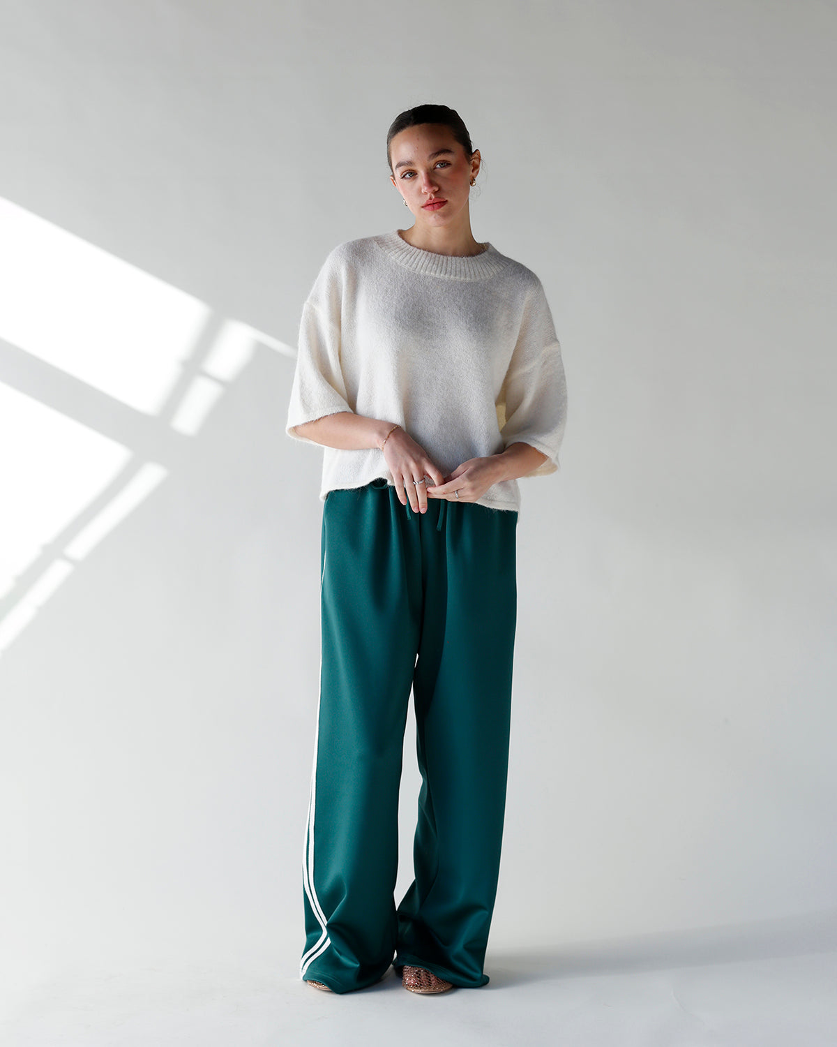 SUNDAY MORNING SWEATER