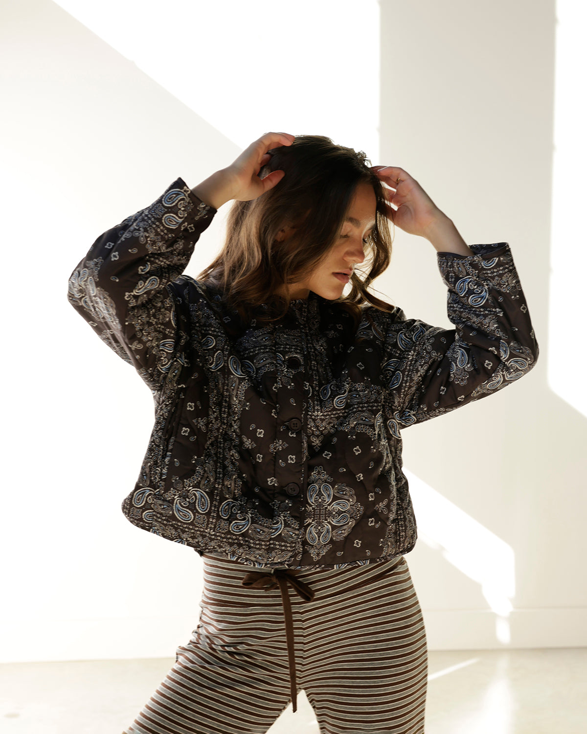 PAISLEY PINE BOMBER JACKET X BROWN