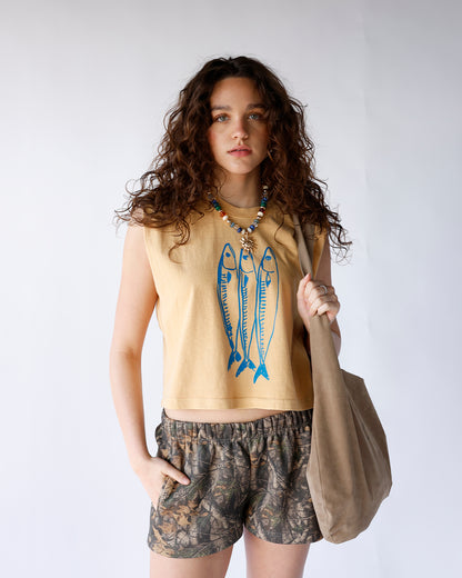 THREE LITTLE FISH MUSCLE TEE X MUSTARD
