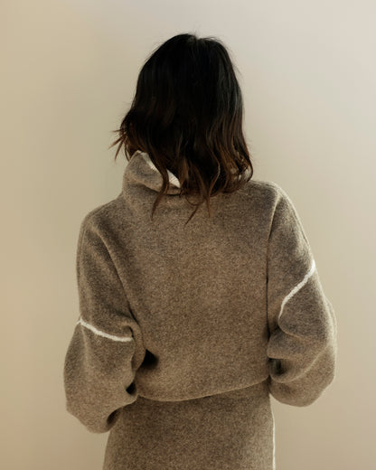 BRIENNE SWEATER X BROWN