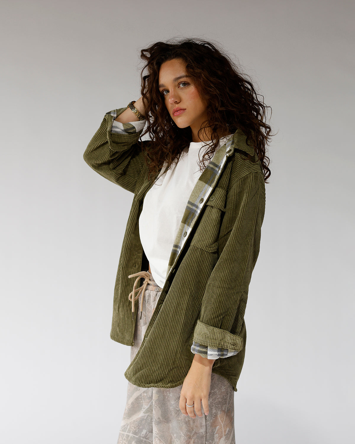 MONROE SHACKET X OLIVE