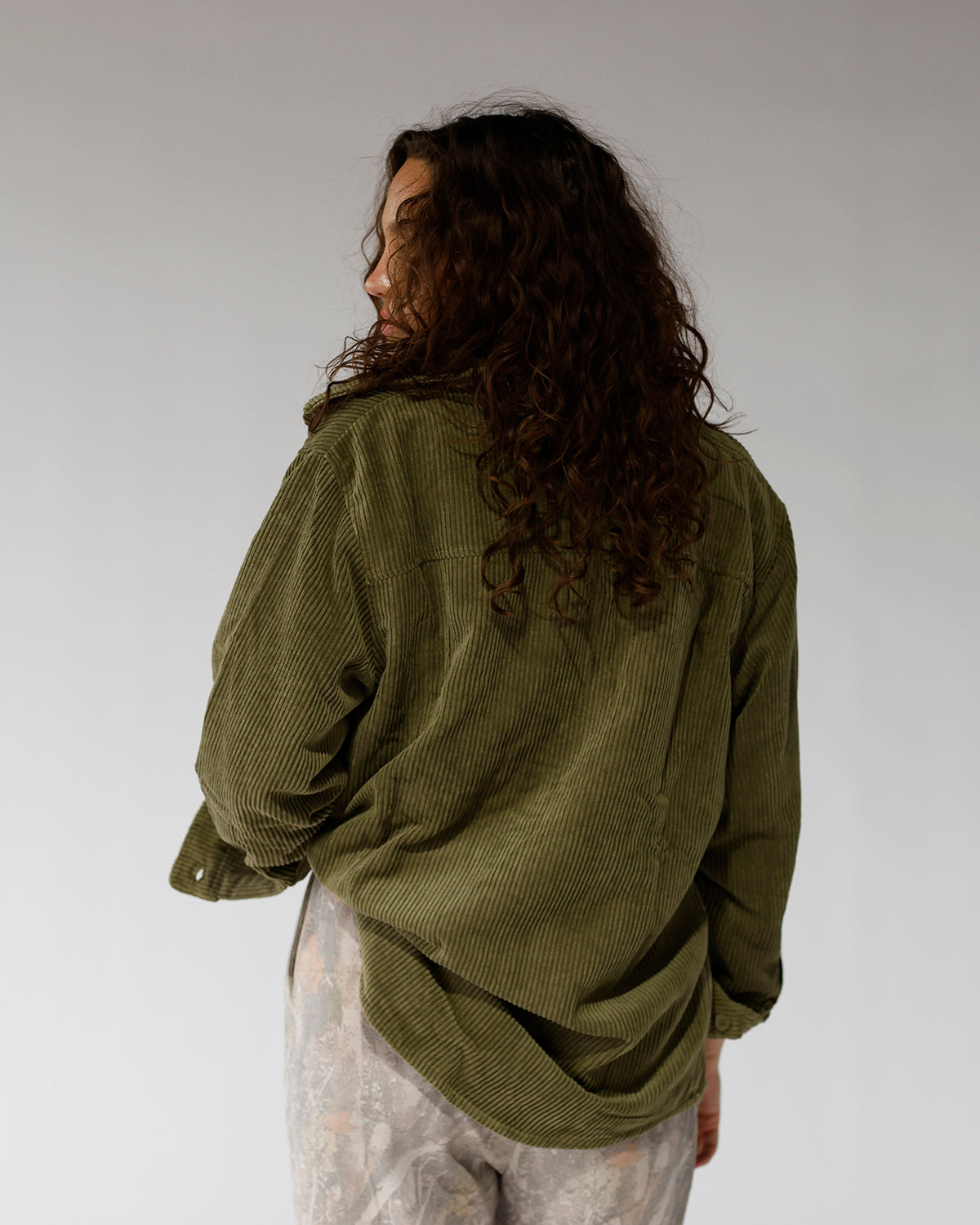 MONROE SHACKET X OLIVE