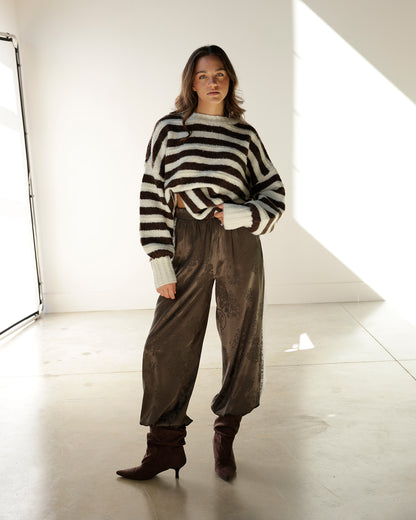 HARTFORD BROWN + WHITE STRIPED SWEATER